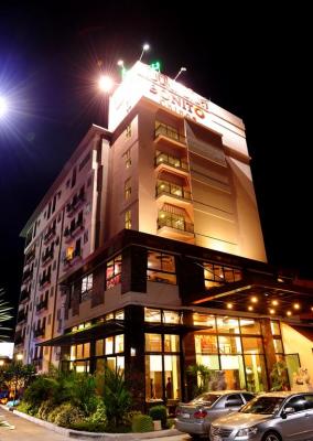 โบนิโต้ชิโนส์ (Bonito Chinos Hotel)